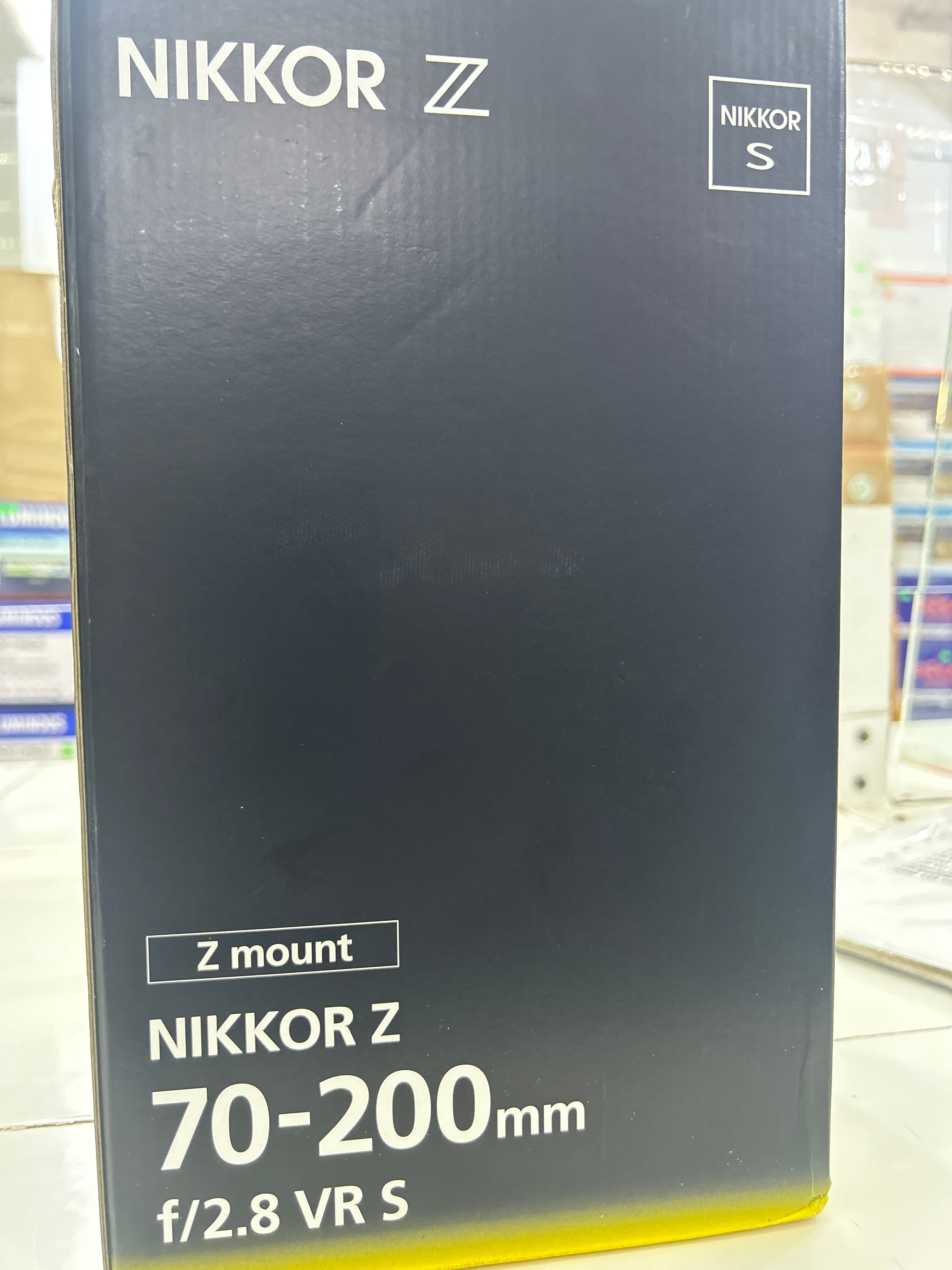 NIKKOR Z 28 LENS