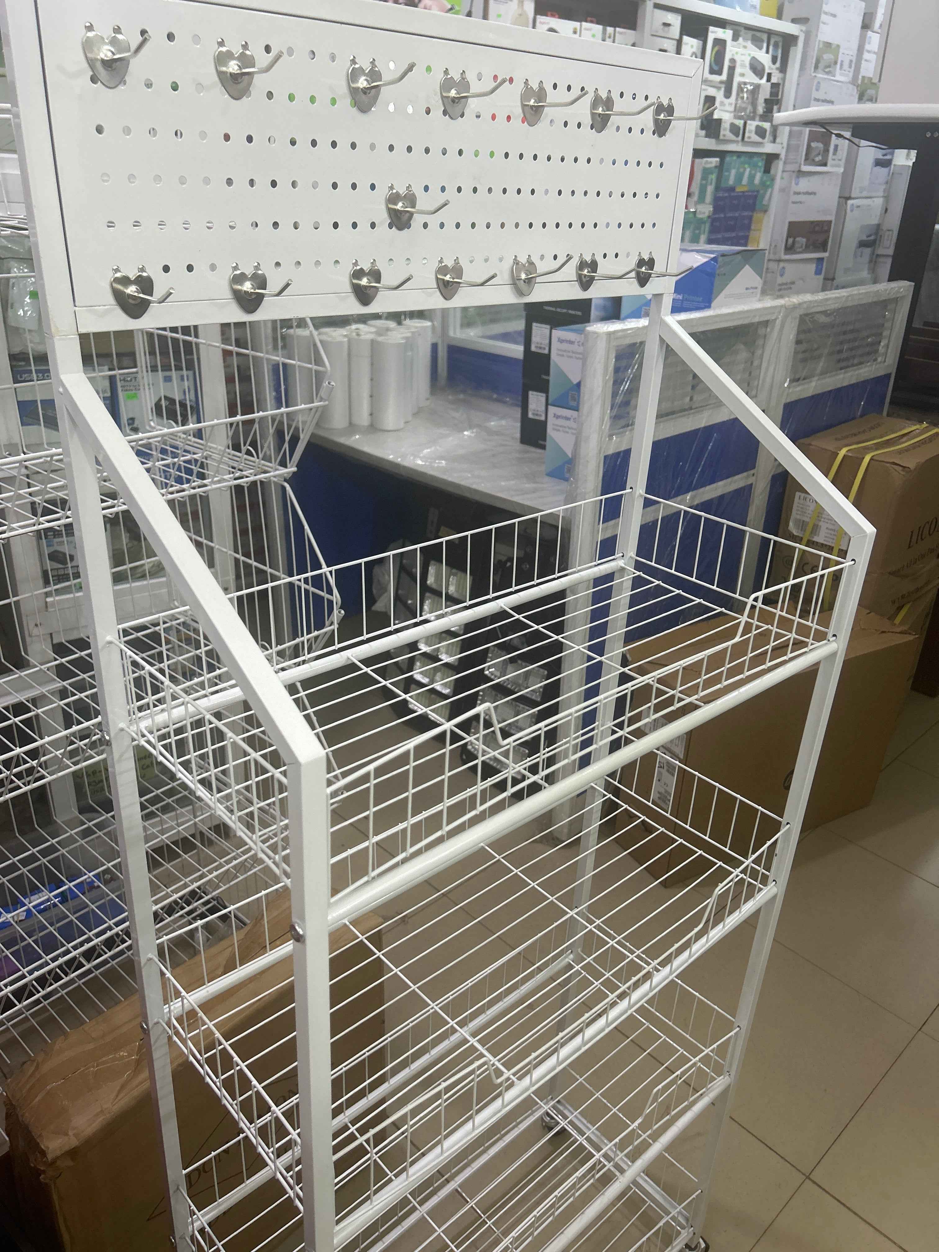 BASKET RACK WITH HOOK SMALL
