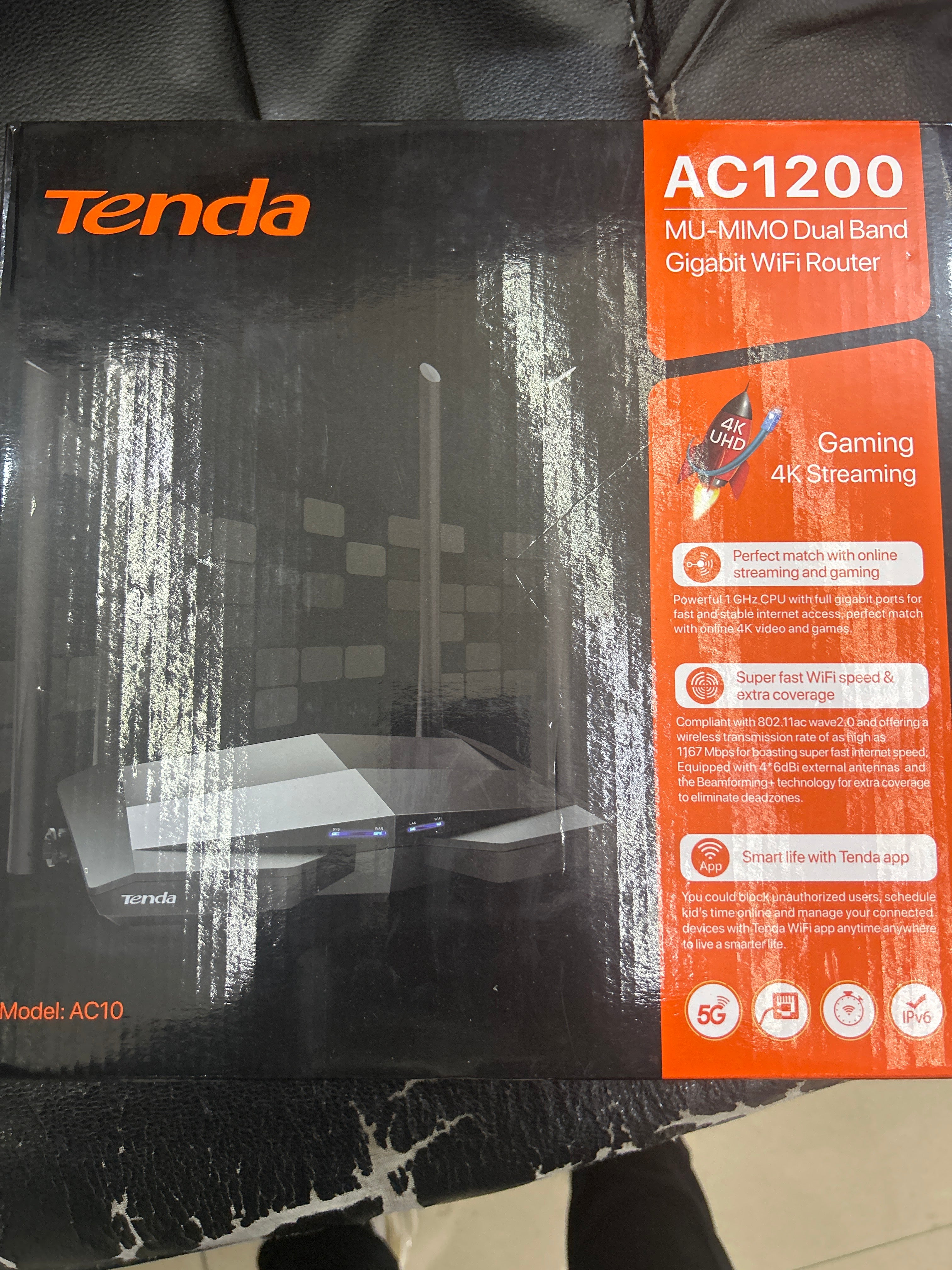 TENDA AC1200 GIGABIT WIFI ROUTER