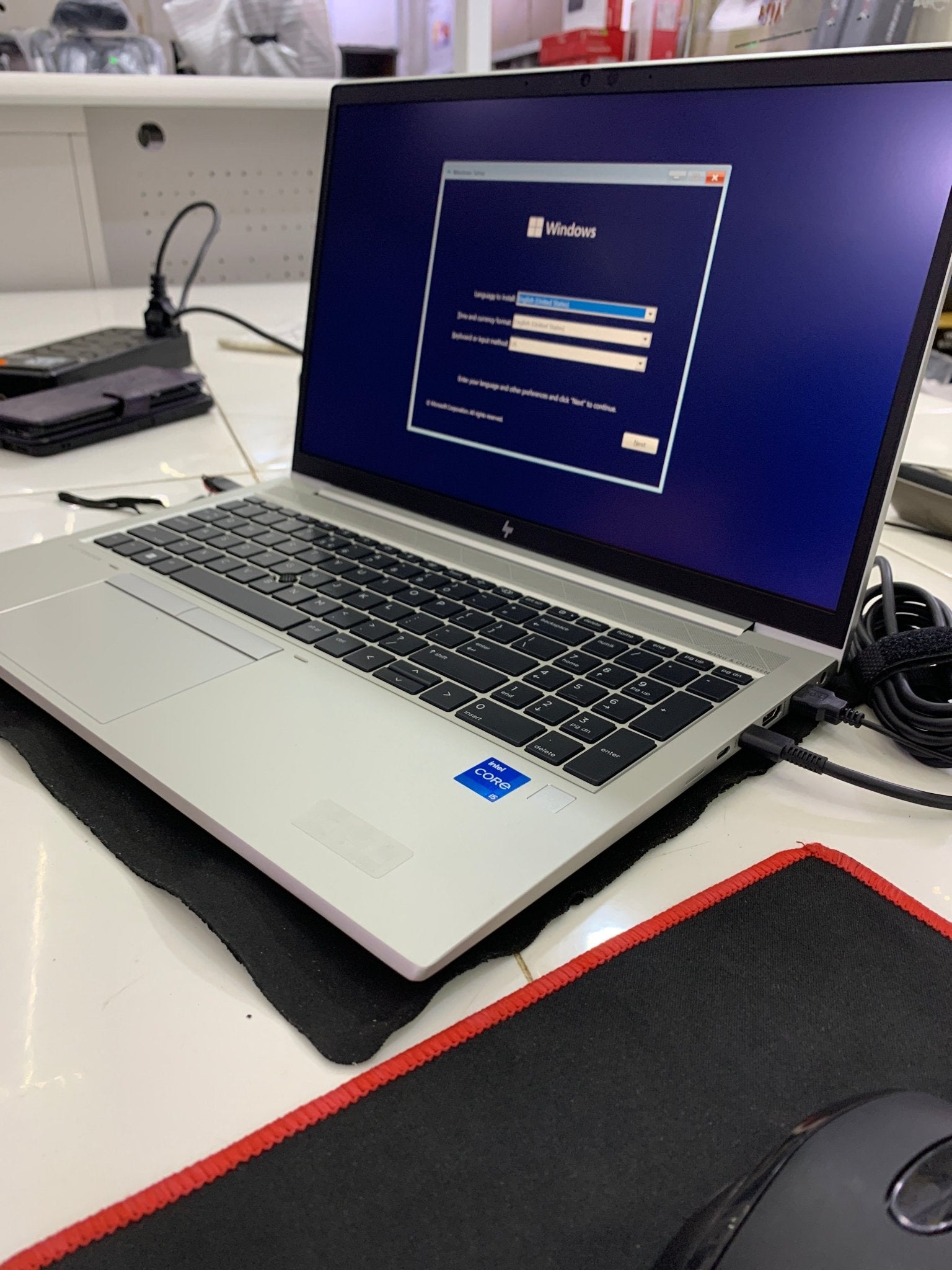Hp ELITE BOOK 850 G8  CORE i5 8GB RAM 512 SSD - Joche