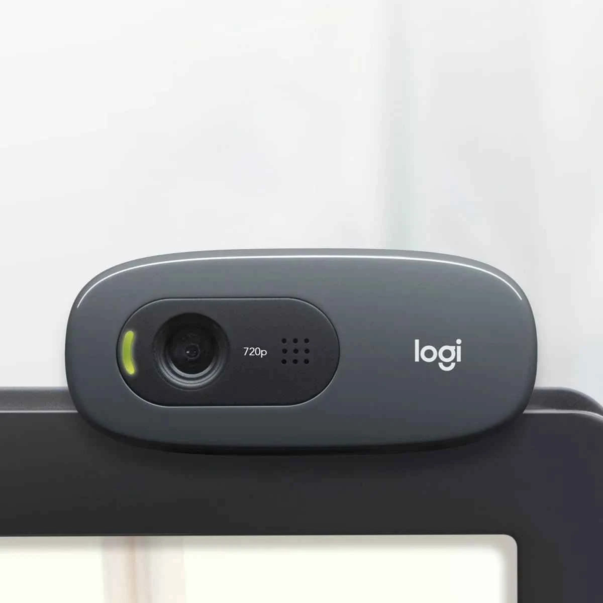 Logitech HD Webcam for Crystal Clear Video Conferencing and Streaming - Joche
